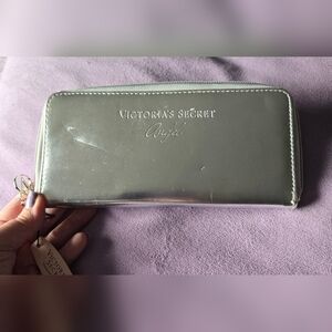 Victoria’s Secret Metallic Silver Angel Wallet with VS Charm NWT